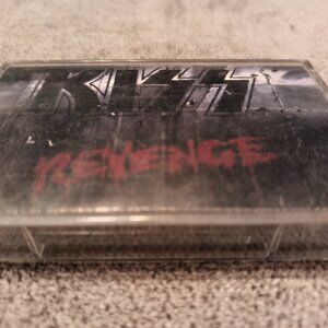 KISS REVENGE 1992  CASSETTE TAPE